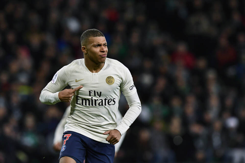 有进步！26岁刘若钒本赛季贡献5球6助，双双刷新个人中超生涯纪录